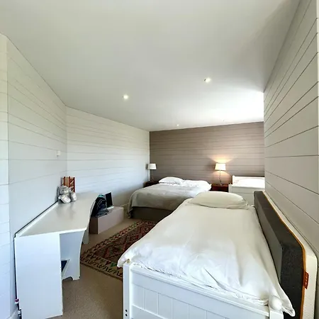 Mara House