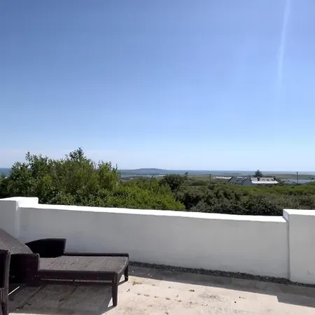 Mara House בית נופש
