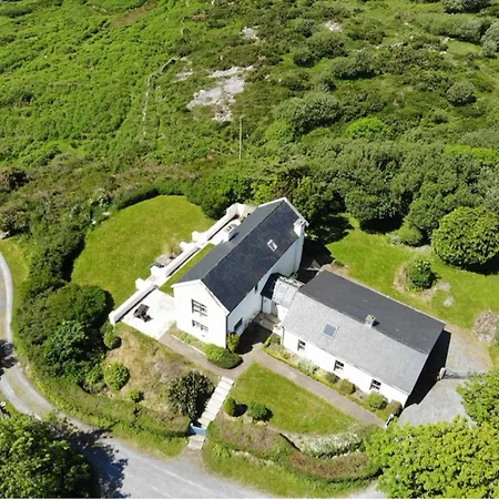 Mara House ראונדסטון